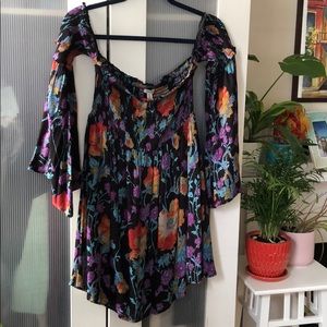 Ecote Off the shoulder floral dress